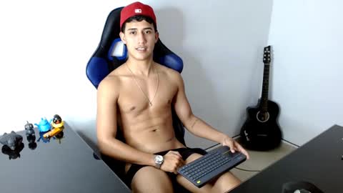 Snapshot of juan_da01 chatting on 12/03/24, 12:57 JuanDa online show from 12/03/24, 12:57