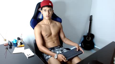 Snapshot of juan_da01 chatting on 01/12/25, 02:45 JuanDa online show from 01/12/25, 02:45