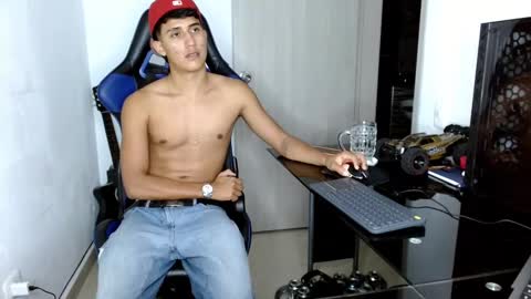 Snapshot of juan_da01 chatting on 03/12/25, 07:57 JuanDa online show from 03/12/25, 07:57