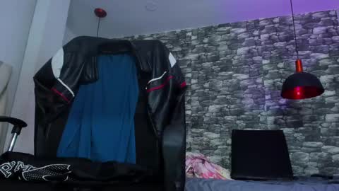 juan_jsmith online show from 02/21/25, 03:32