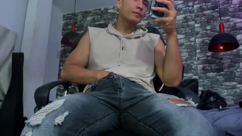 juan_jsmith online show from 02/24/25, 02:37