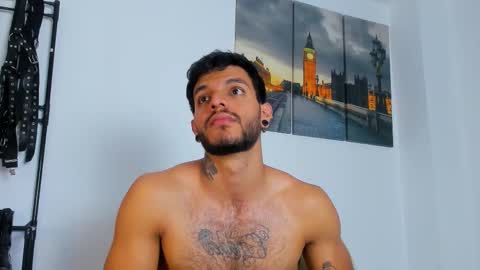 Juan Esteban online show from 10/08/25, 06:22