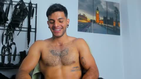 Juan Esteban online show from 10/18/25, 03:53