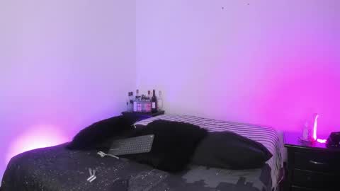 Snapshot of juandaaa__ chatting on 10/14/25, 11:49 juandaaa__ online show from 10/14/25, 11:49