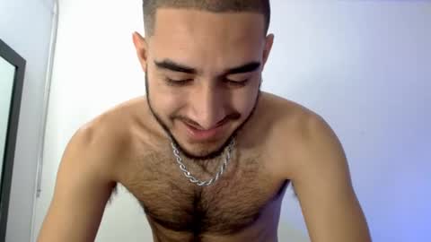 Snapshot of juandiegokingx chatting on 03/01/25, 11:39 Juan Diego Uribe online show from 03/01/25, 11:39