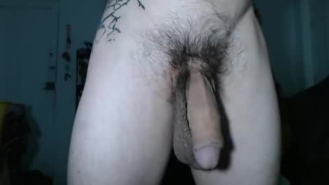 Snapshot of juanisimo_ chatting on 01/15/25, 12:19 JUANISIMO online show from 01/15/25, 12:19