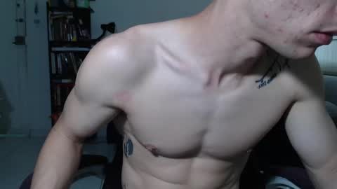 Snapshot of juanisimo_ chatting on 03/01/25, 09:15 JUANISIMO online show from 03/01/25, 09:15