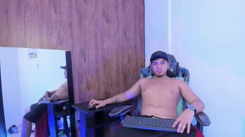 JUAN  online show from 10/12/25, 05:17