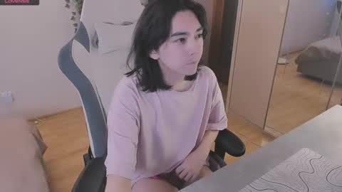 Aoi online show from 11/30/25, 11:36