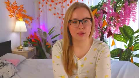 Judith online show from 11/13/25, 08:24