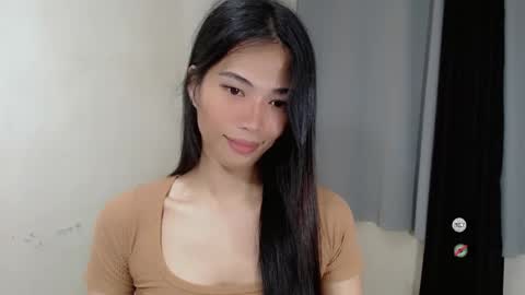 Snapshot of judy_fuckdoll chatting on 01/15/25, 07:55 JUDY online show from 01/15/25, 07:55