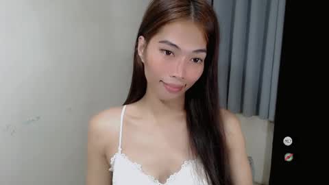 Snapshot of judy_fuckdoll chatting on 02/17/25, 07:10 JUDY online show from 02/17/25, 07:10