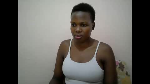 Snapshot of juicy_bella2 chatting on 09/10/25, 10:21 juicy_bella2 online show from 09/10/25, 10:21