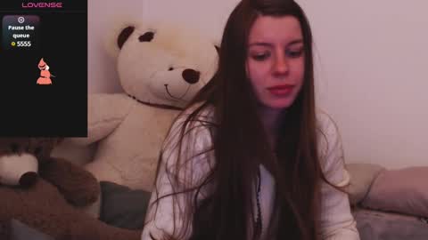 Snapshot of juicy_mystery chatting on 01/24/25, 11:12 laura online show from 01/24/25, 11:12