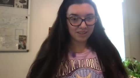 Snapshot of juicybootyqt chatting on 11/17/25, 07:41 juicybootyqt online show from 11/17/25, 07:41