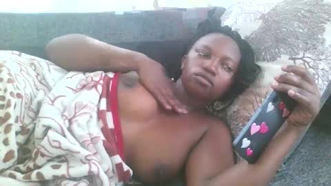 juicyicequeen online show from 10/29/25, 07:32