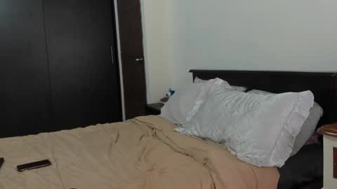 Snapshot of juieth_gv chatting on 02/03/25, 09:18 Andry but call me yulieth online show from 02/03/25, 09:18