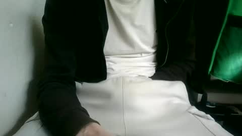 Snapshot of juju78juju chatting on 02/26/25, 11:09 juju78juju online show from 02/26/25, 11:09