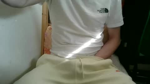 Snapshot of juju78juju chatting on 03/07/25, 09:29 juju78juju online show from 03/07/25, 09:29