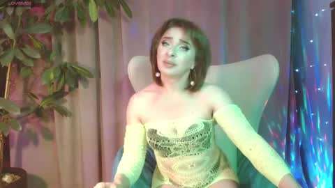 Julia online show from 10/12/25, 05:39