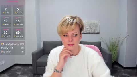 Snapshot of julia_wilsons chatting on 01/16/25, 03:56 Julia online show from 01/16/25, 03:56