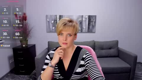 Snapshot of julia_wilsons chatting on 01/23/25, 04:37 Julia online show from 01/23/25, 04:37