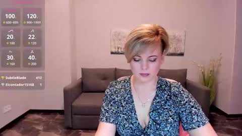 Snapshot of julia_wilsons chatting on 03/10/25, 09:43 Julia online show from 03/10/25, 09:43
