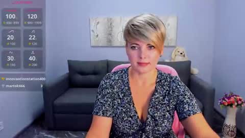 Snapshot of julia_wilsons chatting on 10/01/25, 06:08 Julia online show from 10/01/25, 06:08