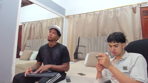 julian billy online show from 12/26/24, 11:43