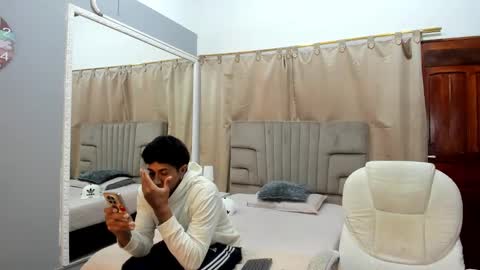 julian billy online show from 01/17/25, 02:28