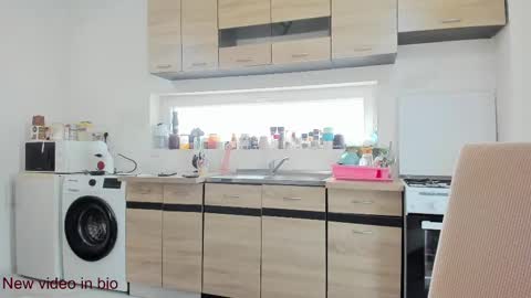 Snapshot of juliana35 chatting on 02/13/25, 08:48 juliana35 online show from 02/13/25, 08:48