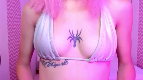 juliana online show from 10/31/25, 01:45