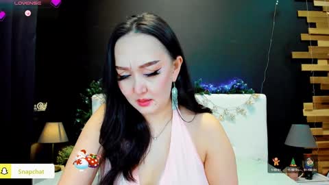 Snapshot of julianna_jamii chatting on 12/27/24, 03:59 Julianna online show from 12/27/24, 03:59