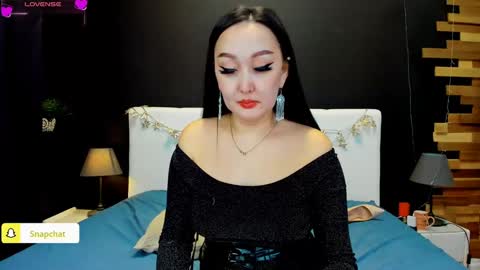 Snapshot of julianna_jamii chatting on 02/08/25, 03:00 Julianna online show from 02/08/25, 03:00