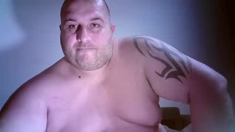 Juliano online show from 10/24/25, 02:08