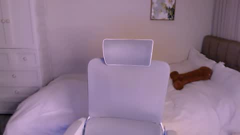 juliarichards online show from 09/13/25, 11:15