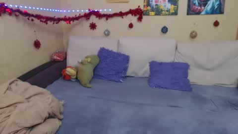 Snapshot of juliasane_ chatting on 12/28/24, 04:09 Jul online show from 12/28/24, 04:09