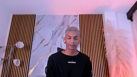 Julien online show from 10/09/25, 01:31