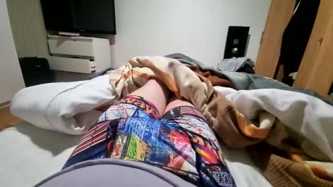 Julientoy online show from 01/30/25, 03:00