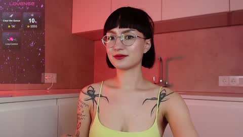 Snapshot of julierayls chatting on 12/02/24, 10:39 see u on Tuesday December 3 in 0200 UTC time turn on notifications so you dont miss me online show from 12/02/24, 10:39