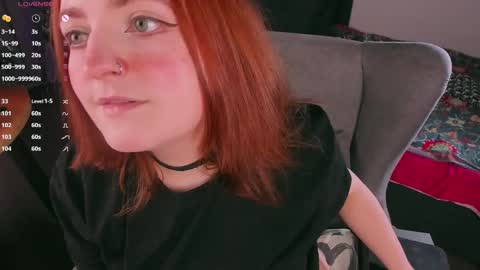 Snapshot of juliet_schoolgirl chatting on 02/19/25, 07:38 Juliet online show from 02/19/25, 07:38