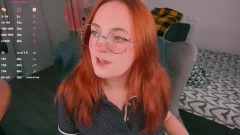 Snapshot of juliet_schoolgirl chatting on 09/28/25, 10:15 Juliet online show from 09/28/25, 10:15