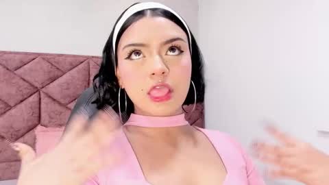 Julieta  online show from 11/20/25, 12:27