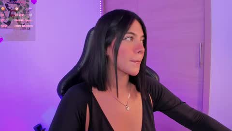 Snapshot of julietariverss chatting on 03/04/25, 01:59 Julieta online show from 03/04/25, 01:59