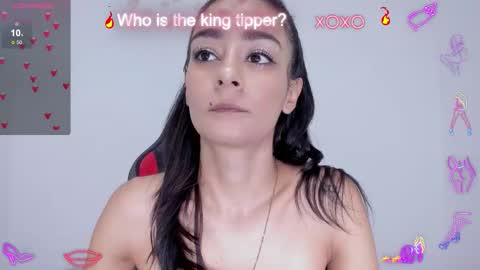 Snapshot of julietaserafelle chatting on 09/14/25, 05:56 serafelle online show from 09/14/25, 05:56
