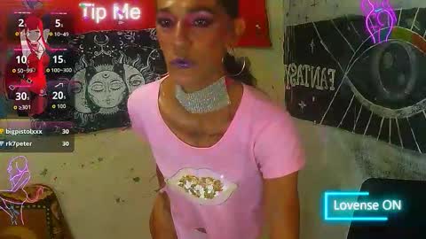 Julieth Wolf online show from 11/08/25, 08:51