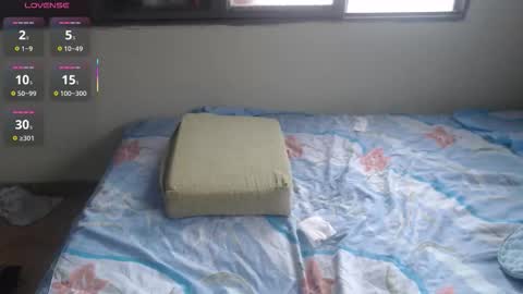 juliethserna online show from 11/11/25, 04:18