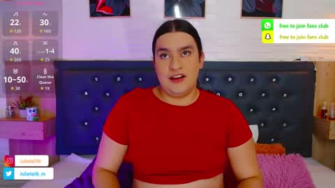 Juli online show from 11/04/25, 04:33