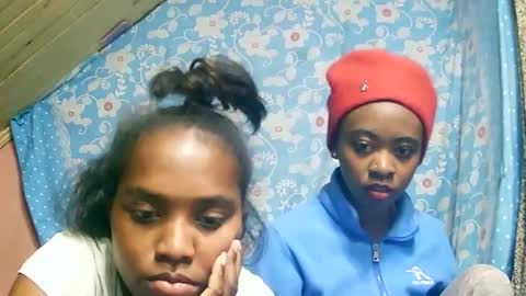 juliette9794 online show from 09/23/25, 04:21