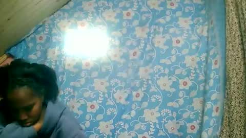 juliette9794 online show from 09/25/25, 05:44